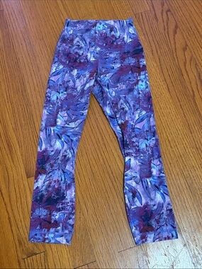 Lululemon Purple Floral Print Leggings